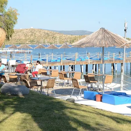 Semesteranläggning (resort) Rexene